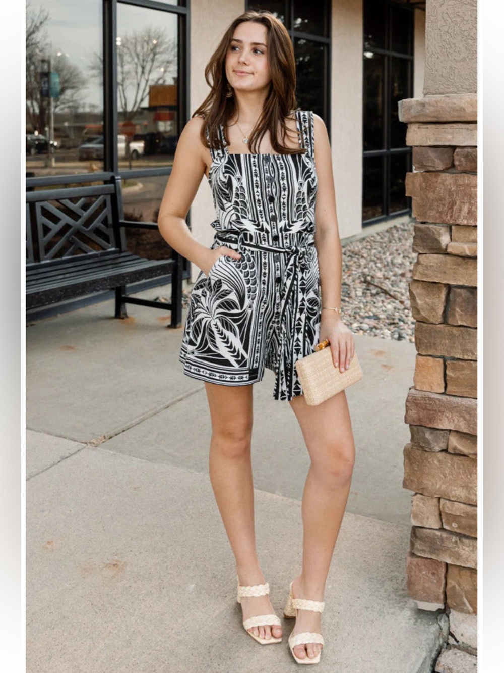 FARM RIO| NWT MONOCHROME ELEGANCE SCARF PRINT ROMPER